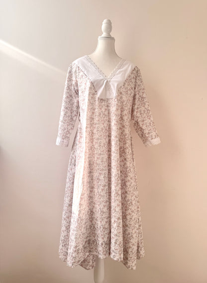 Floral A-line lace kurta set